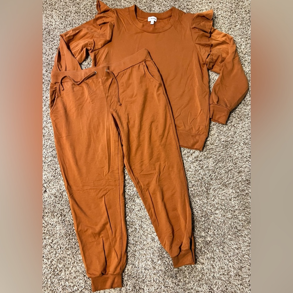 The Drop Women's Ruby Ruffle-Shoulder Sweatshirt and Sweatpants Size XL